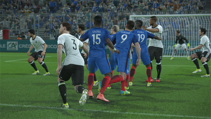 pes-2017-corner-kick-strategies