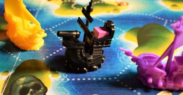 black fleet boardgame (3)